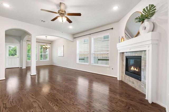 239 Little Dog Drive, Montgomery, TX 77356