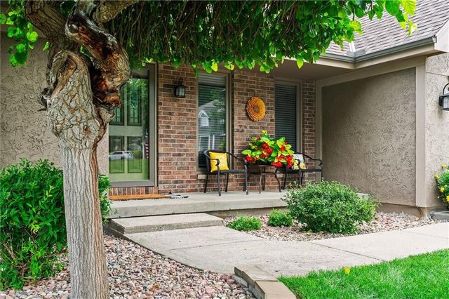 1402 Colony Drive, Kearney, MO 64060