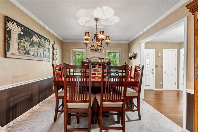 1402 Colony Drive, Kearney, MO 64060