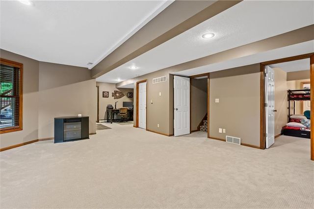 1402 Colony Drive, Kearney, MO 64060