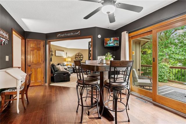1402 Colony Drive, Kearney, MO 64060