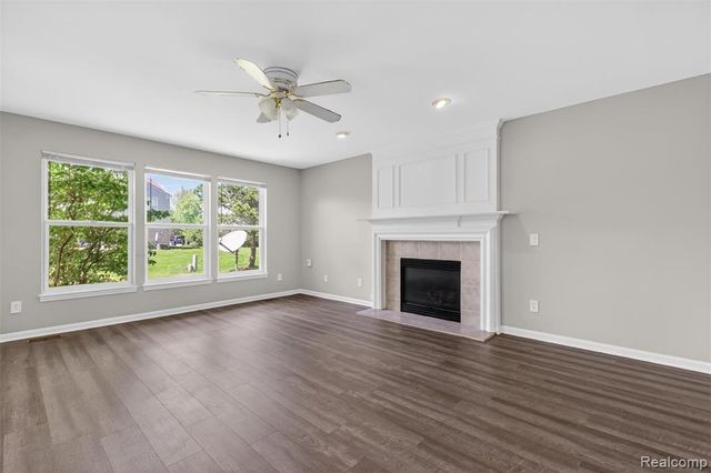 4642 Pond Run, Canton, MI 48188