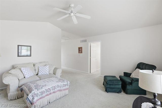 25715 Norfolk Street, Dearborn Heights, MI 48125