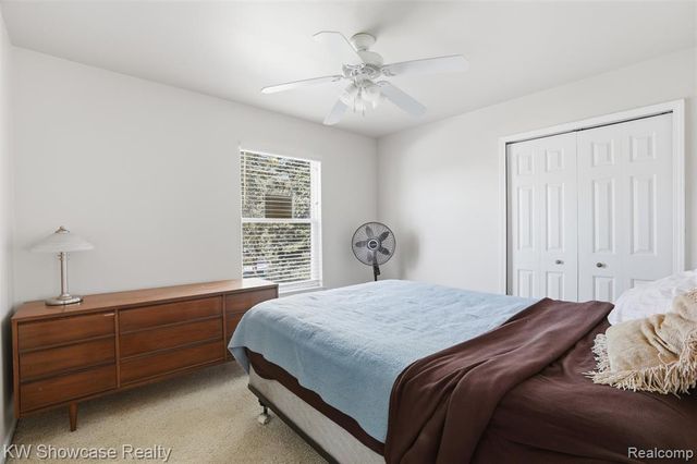 25715 Norfolk Street, Dearborn Heights, MI 48125