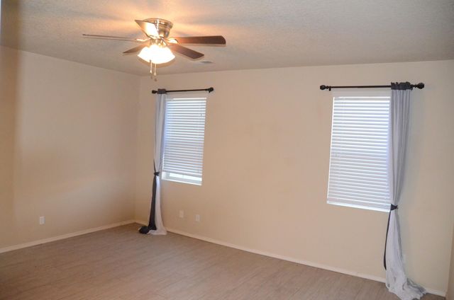 928 Kipuka Drive NW, Albuquerque, NM 87120