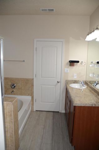 928 Kipuka Drive NW, Albuquerque, NM 87120