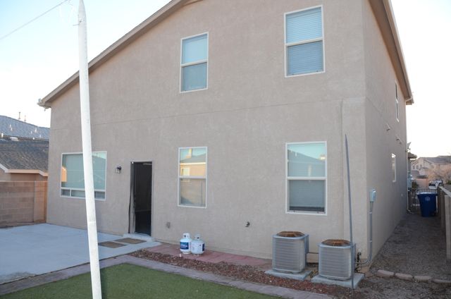 928 Kipuka Drive NW, Albuquerque, NM 87120