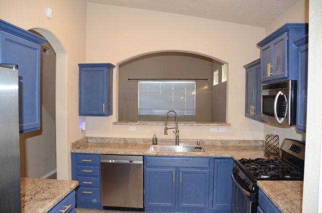 928 Kipuka Drive NW, Albuquerque, NM 87120