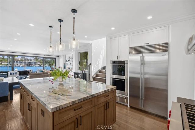 118 Via Lido Nord, Newport Beach, CA 92663