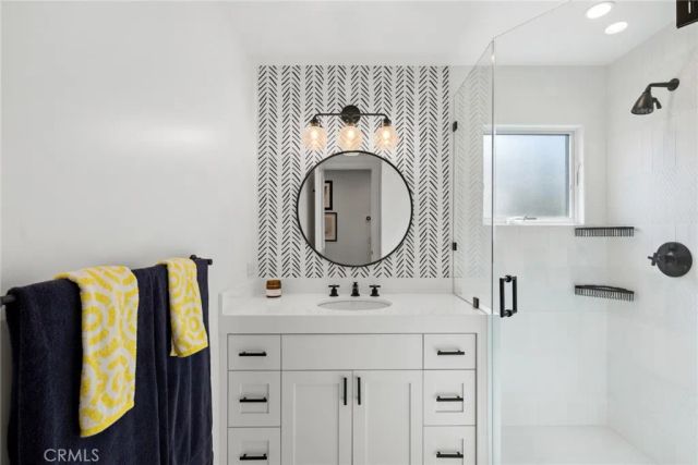 118 Via Lido Nord, Newport Beach, CA 92663