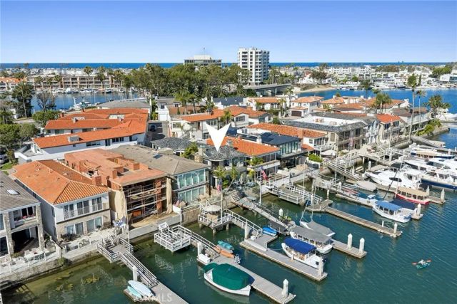 118 Via Lido Nord, Newport Beach, CA 92663