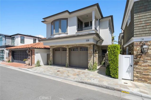 118 Via Lido Nord, Newport Beach, CA 92663