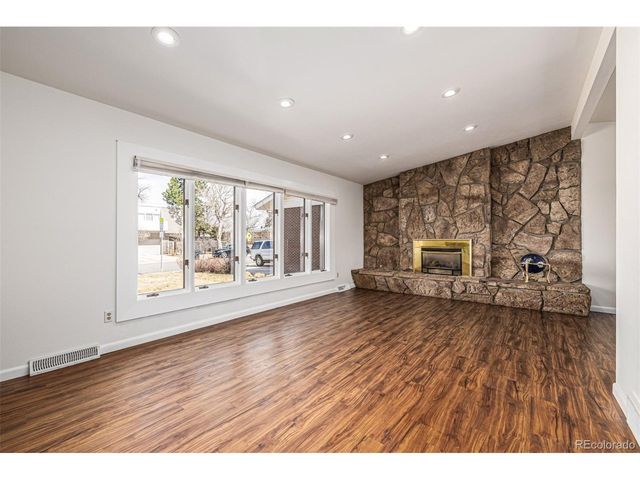 529 S Magnolia Ln, Denver, CO 80224