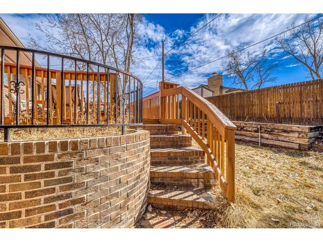 529 S Magnolia Ln, Denver, CO 80224