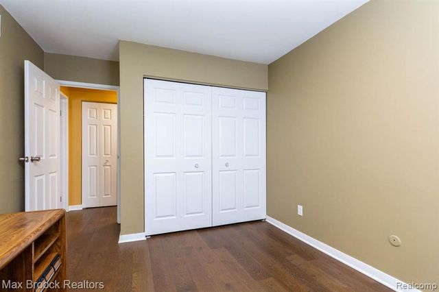 2021 Klingensmith Road 83, Bloomfield Hills, MI 48302