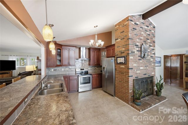 8247 Luckey Point Road, Denver, NC 28037