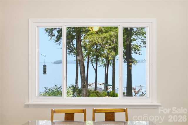 8247 Luckey Point Road, Denver, NC 28037