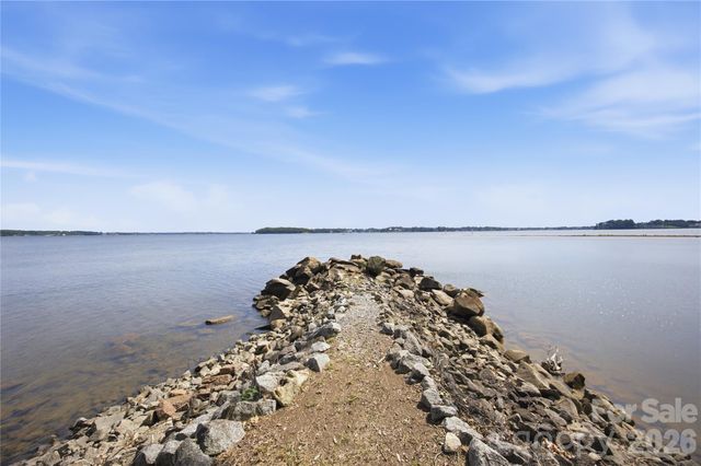 8247 Luckey Point Road, Denver, NC 28037
