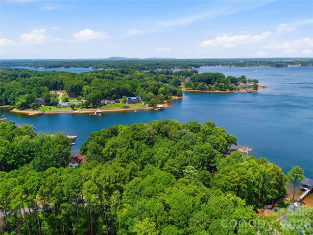 8247 Luckey Point Road, Denver, NC 28037