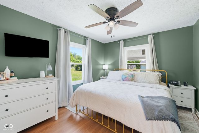 305 N East Street, Plainfield, IN 46168