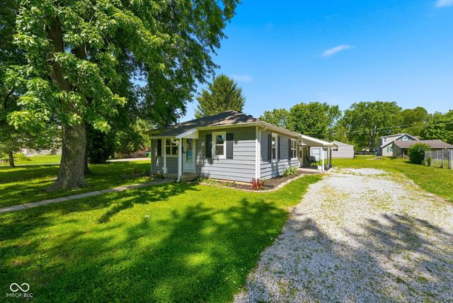 305 N East Street, Plainfield, IN 46168