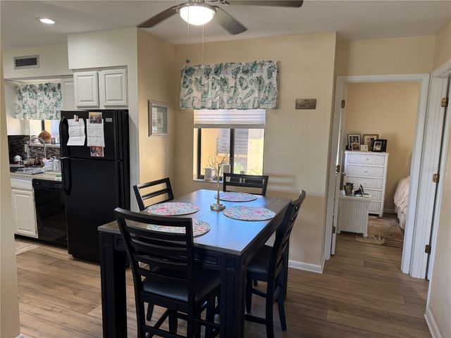 5631 ASHTON LAKE DRIVE 7, Sarasota, FL 34231