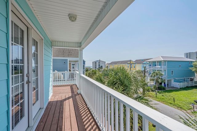 114 16th Ave. S, Surfside Beach, SC 29575