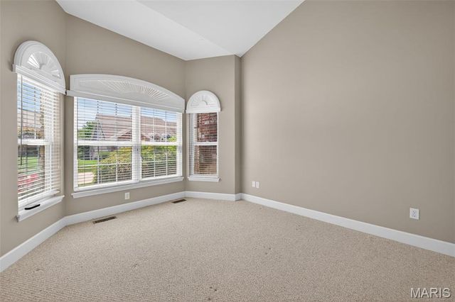 216 Woodland Place Court, St Charles, MO 63303