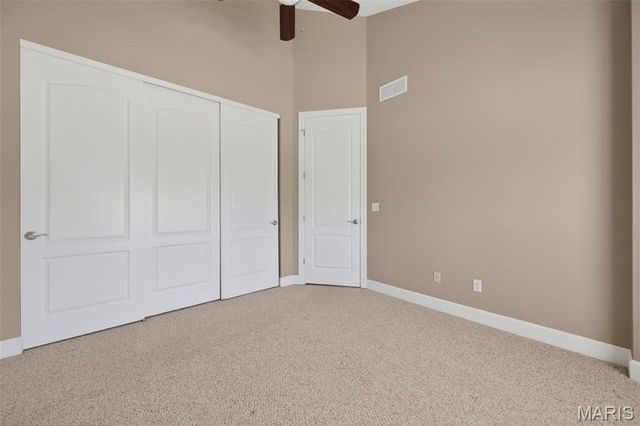 216 Woodland Place Court, St Charles, MO 63303