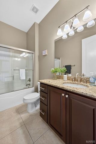 216 Woodland Place Court, St Charles, MO 63303