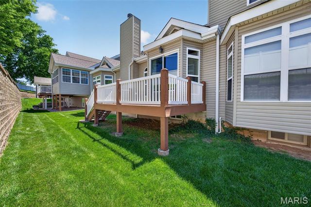 216 Woodland Place Court, St Charles, MO 63303