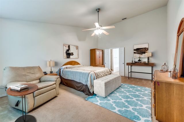 5839 Twilight Drive, Grand Prairie, TX 75052
