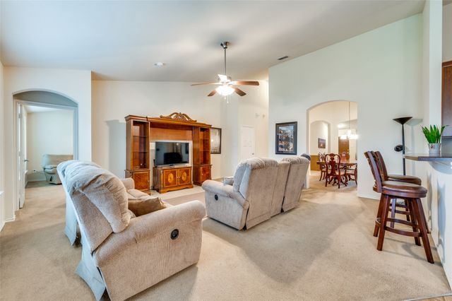5839 Twilight Drive, Grand Prairie, TX 75052