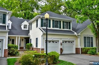 804 Fieldstone Terrace, Wyckoff, NJ 07481