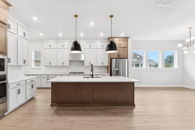 725 Teakmill TRL, San Marcos, TX 78666