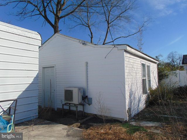 28 FRANKLIN AVE, Clementon, NJ 08021