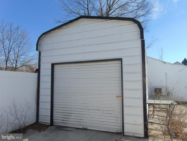 28 FRANKLIN AVE, Clementon, NJ 08021