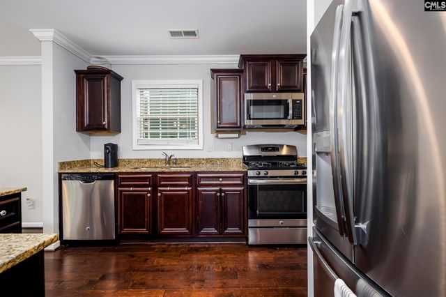 118 Pacific Avenue, Chapin, SC 29036