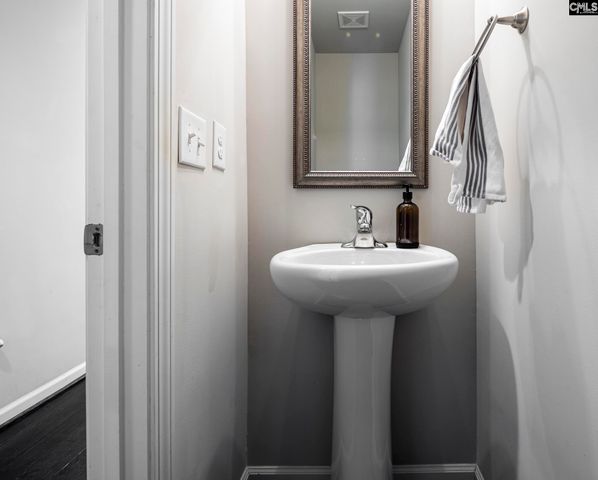 118 Pacific Avenue, Chapin, SC 29036