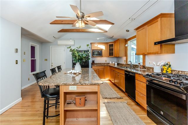 63 Duck Cove Road, North Kingstown, RI 02852