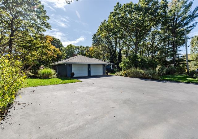 63 Duck Cove Road, North Kingstown, RI 02852