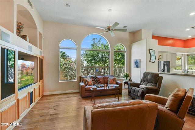 22439 N 45TH Place, Phoenix, AZ 85050