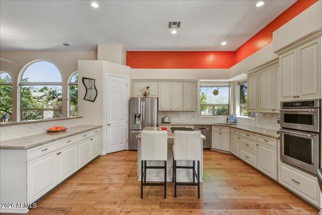 22439 N 45TH Place, Phoenix, AZ 85050