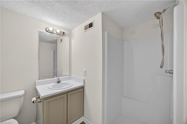 411 Mount Olive Drive, Greensboro, NC 27406