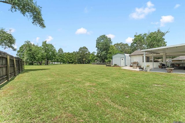 10417 Shoe Creek Dr, Baton Rouge, LA 70818