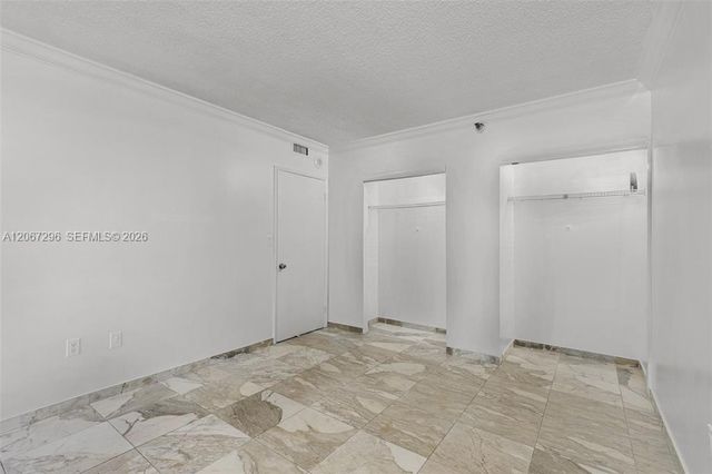 20505 E Country Club Drive 533, Aventura, FL 33180