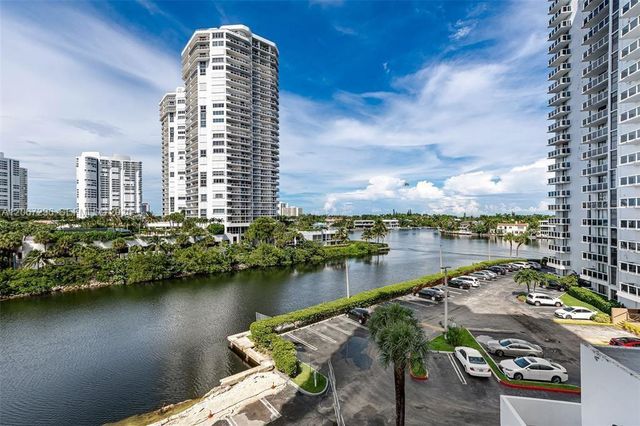 20505 E Country Club Drive 533, Aventura, FL 33180