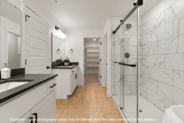 816 Haley Street, Tontitown, AR 72762