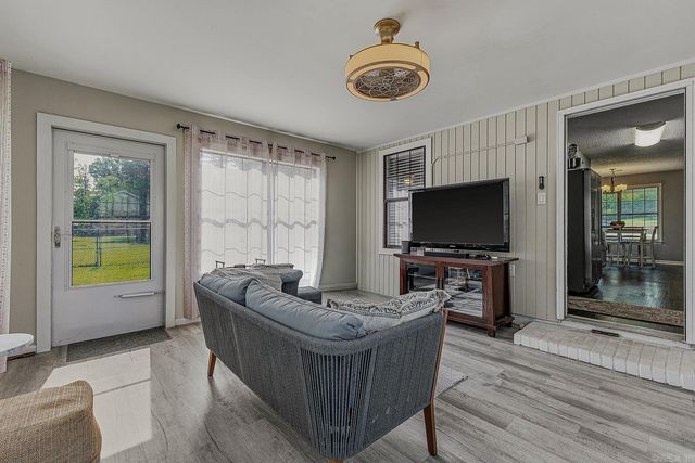 1720 Ridge Oak, Jonesboro, AR 72404