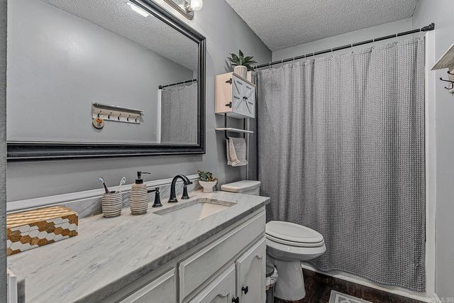 1720 Ridge Oak, Jonesboro, AR 72404